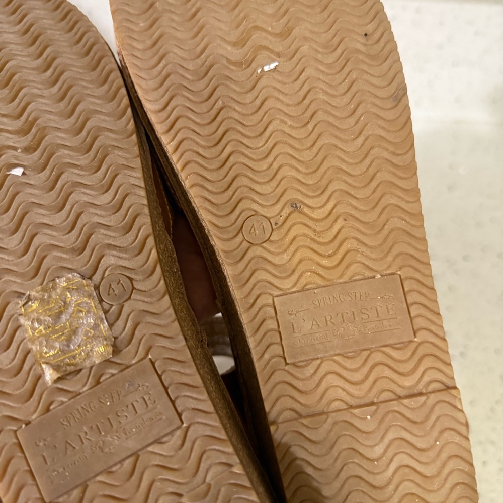 L’Artiste Spring Step Floral Tan Leather Wedges - Picture 7 of 9